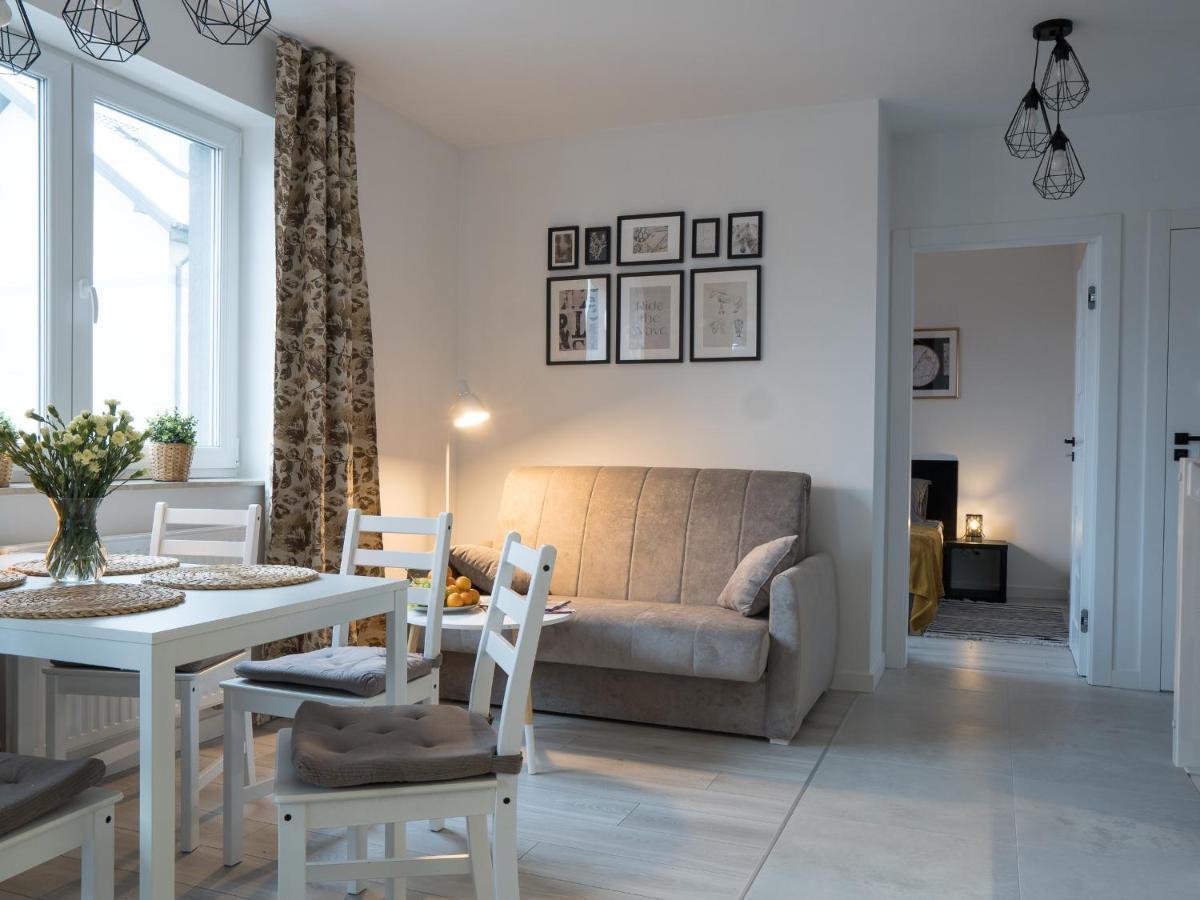 Apartament Clever 2 Kamienica Grochow วอร์ซอ ภายนอก รูปภาพ